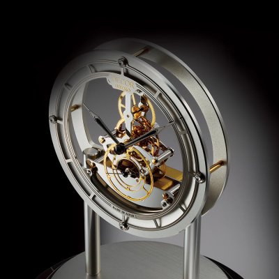 画像3: スケルトン機構の美しい江戸切子の高級置き時計【限定商品】