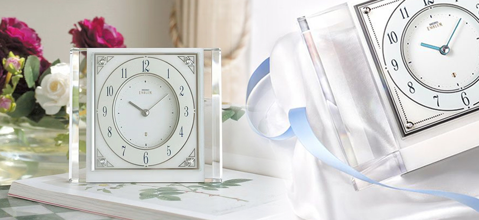 贈答品に最適な置き時計
