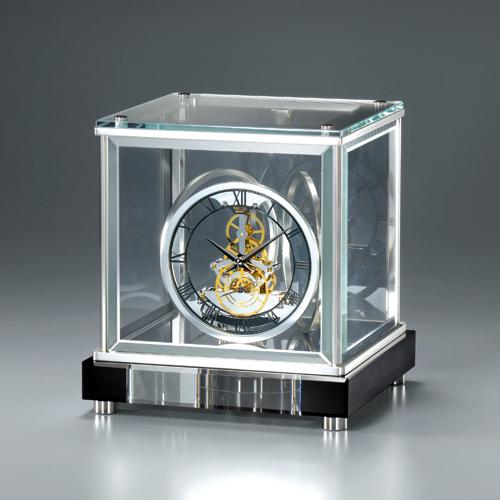 DECOR SEIKO の高級置時計。ミステリアスな雰囲気を醸す、遊び心溢れる